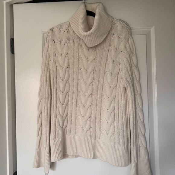Banana Republic Sweaters - Banana Republic Chunky Cable Knit Turtleneck Sweater - Ivory Cream - Size L